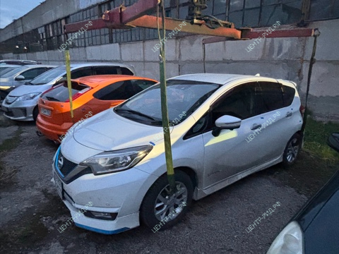 Nissan Note фото 130624