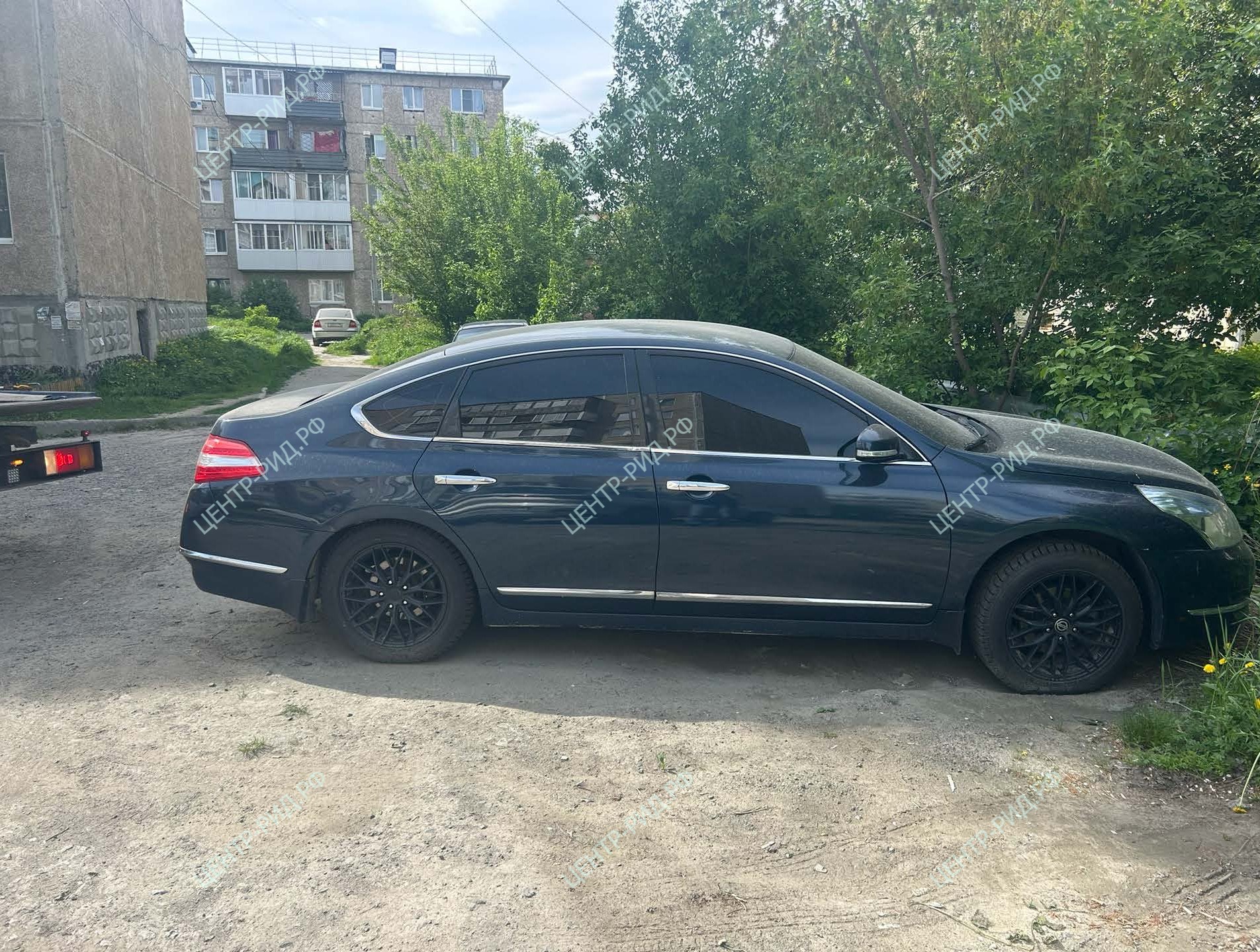 Nissan Teana фото 1