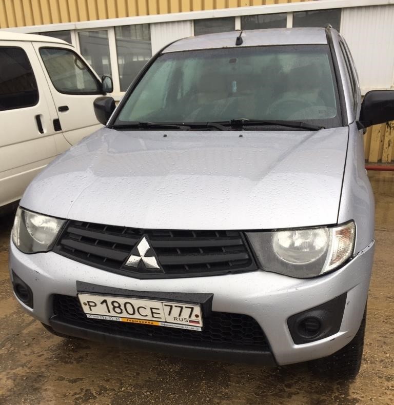 Mitsubishi L200 фото 1