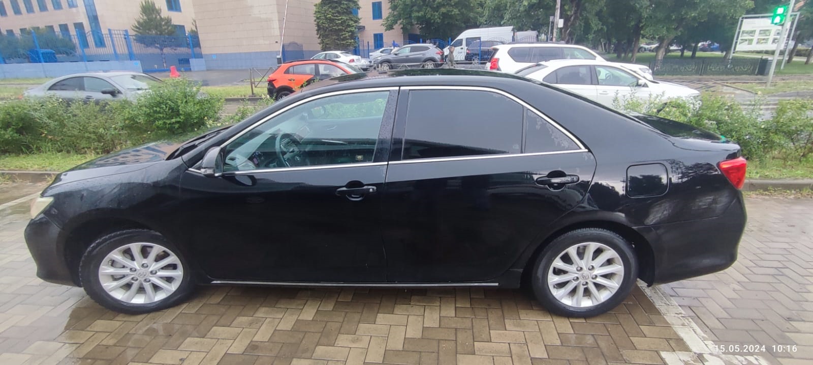 Toyota Camry фото 1