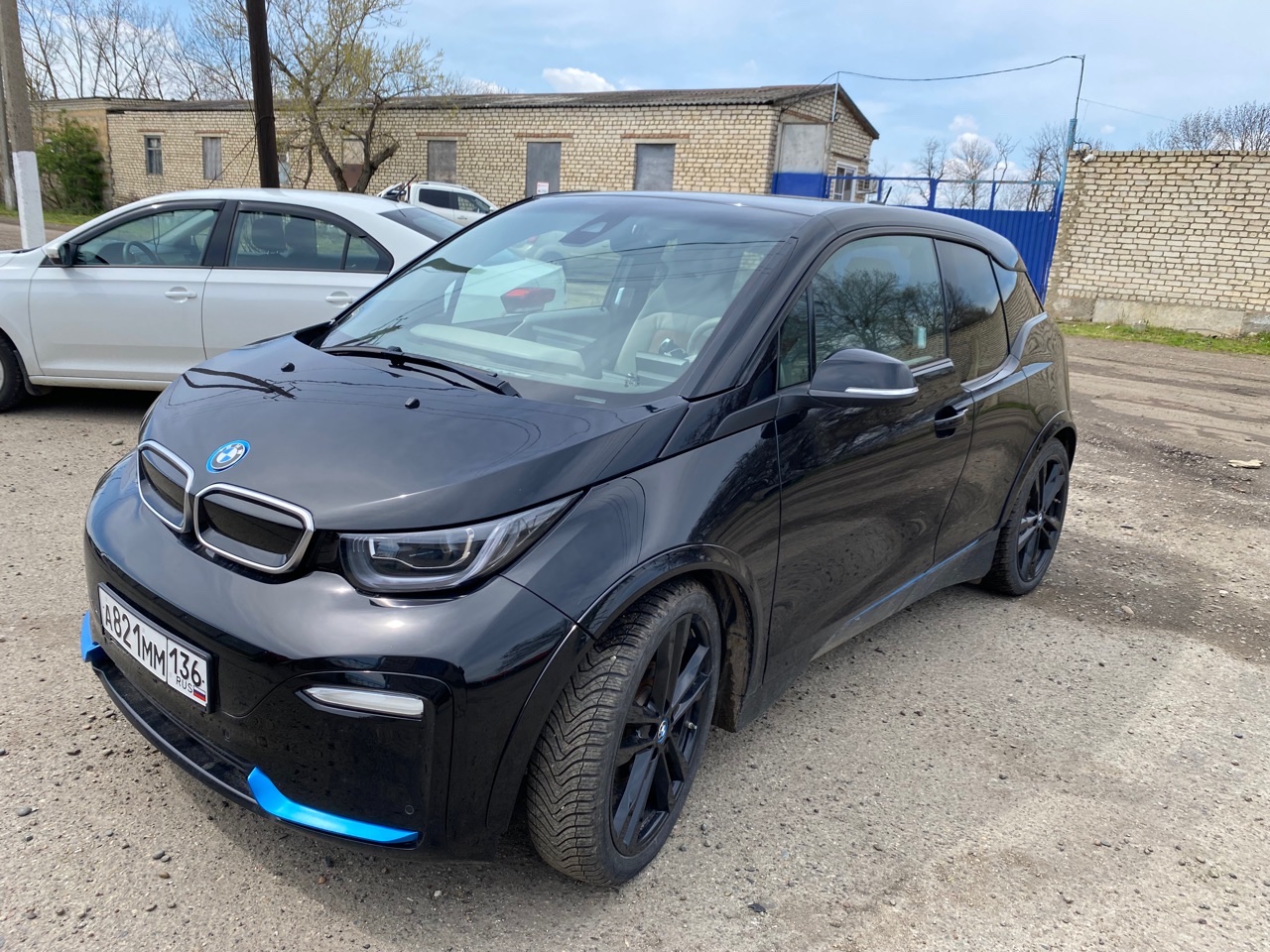 BMW i3 фото 1