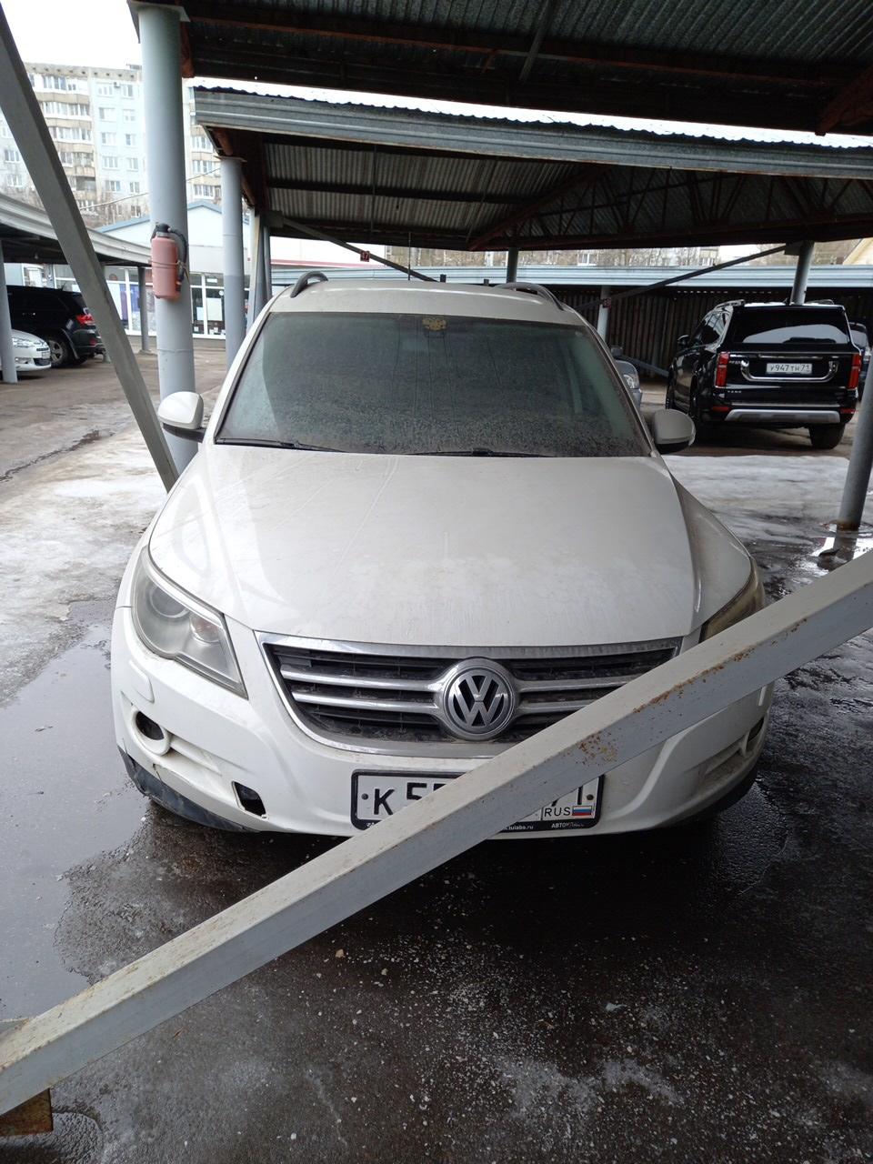 Volkswagen Tiguan фото 1