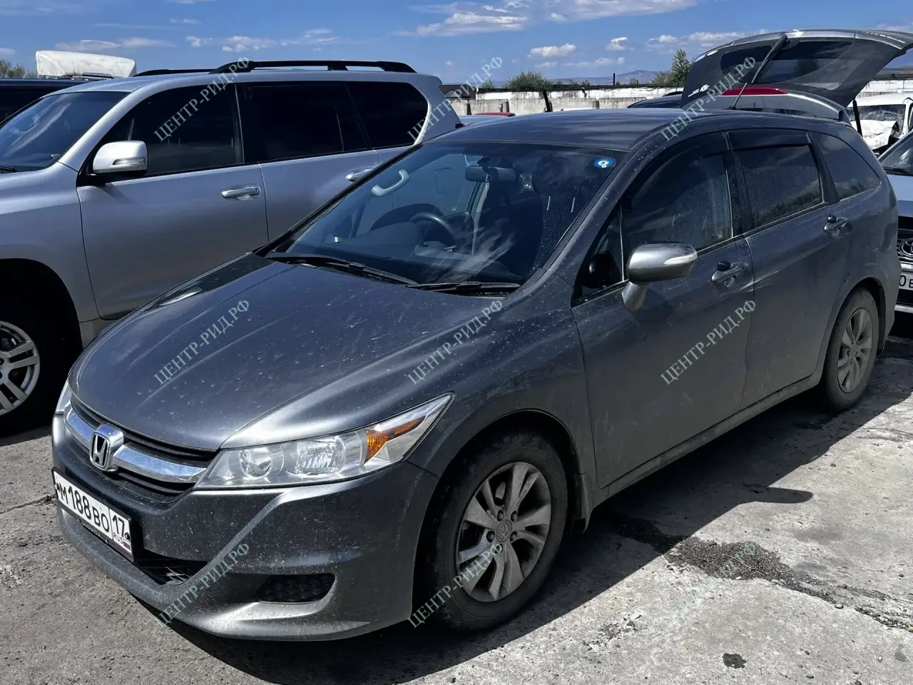 Honda Stream фото 1