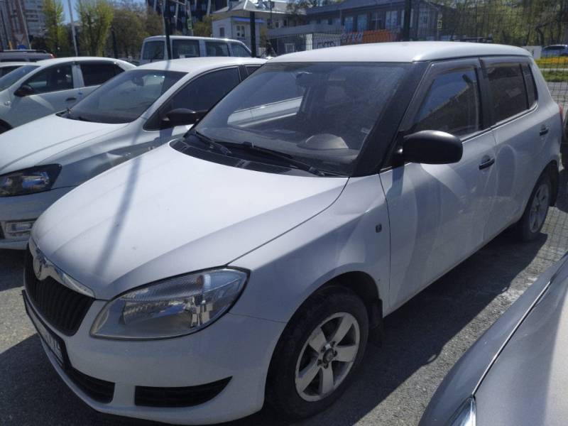 Skoda Fabia фото 1