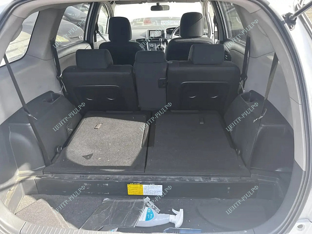 Toyota Wish фото 128233