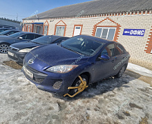 превью Mazda 3 фото 1