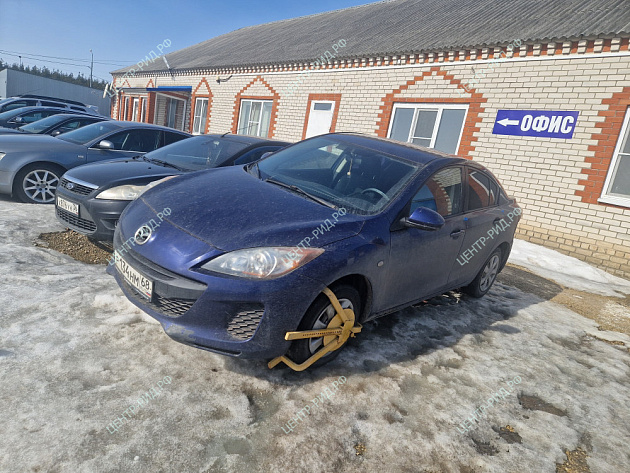 Mazda 3 фото 1