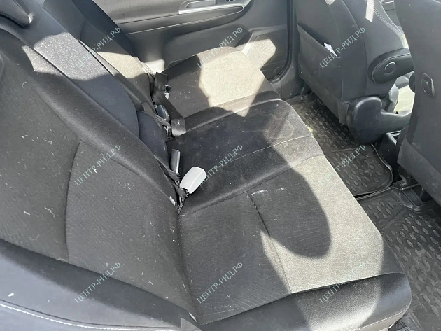 Toyota Wish фото 128234