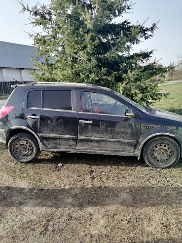 Geely MK Cross фото 1