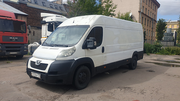 фургон PEUGEOT Boxer фото 1