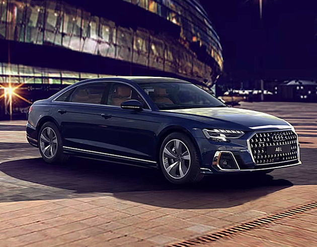 Audi A8 фото 1