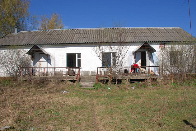 Отдельно стоящее здание площадью 2 487 м² фото 1