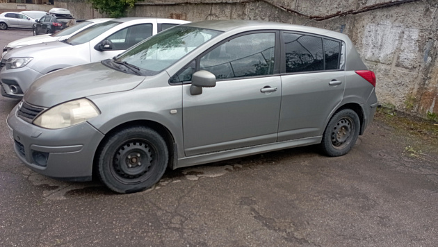 Nissan Tiida фото 1