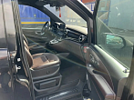 превью Mercedes-Benz V-класс фото 2