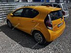 превью Toyota Aqua фото 2