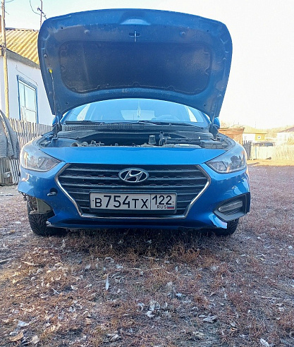 Hyundai Solaris фото 1