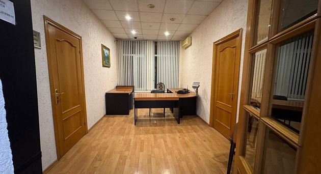 Административное здание площадью 1 227,30 м² фото 129568