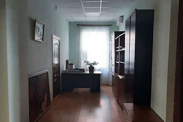 Имущественный комплекс различного назначения  площадью 1 016 м² фото 128003