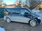 превью Volkswagen Multivan фото 1