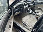 превью Audi A8 фото 2