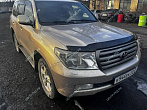 превью Toyota Land Cruiser фото 1