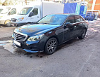 превью Mercedes-Benz E-класс фото 2