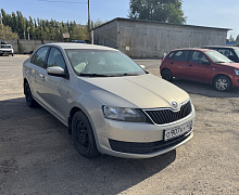 превью Skoda Rapid фото 1