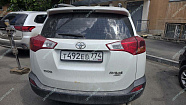 превью Toyota RAV4 фото 4
