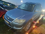 превью Volkswagen Touareg фото 5