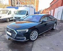 превью Audi A8 фото 1