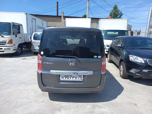 Honda Stepwgn фото 49051