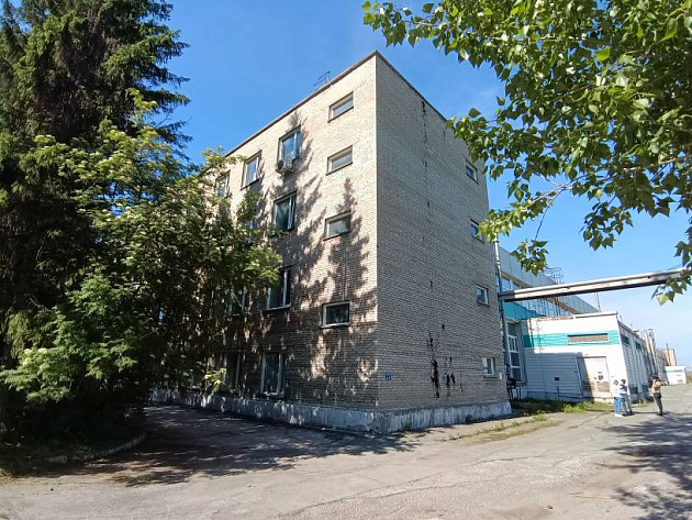 Отдельно стоящее здание площадью 9 579 м² фото 135371