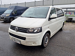 превью Volkswagen Caravelle фото 2