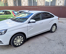превью ВАЗ (LADA) Vesta фото 1