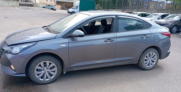Hyundai Solaris фото 1