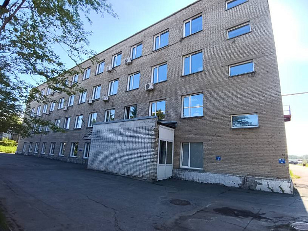Отдельно стоящее здание площадью 9 579 м² фото 135367