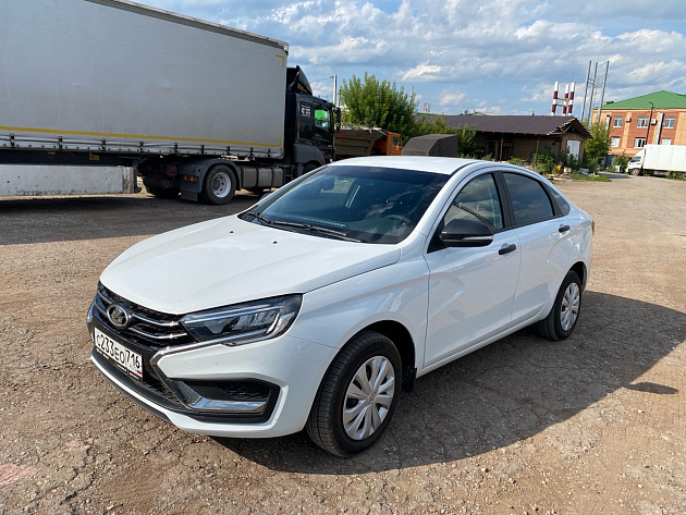 ВАЗ (LADA) Vesta фото 1