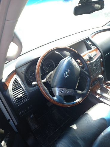 Infiniti QX80 фото 59059