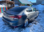превью Hyundai Elantra фото 2