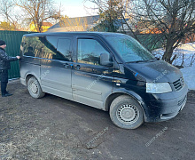 превью Volkswagen Multivan фото 1