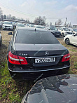 превью Mercedes-Benz E-класс фото 3